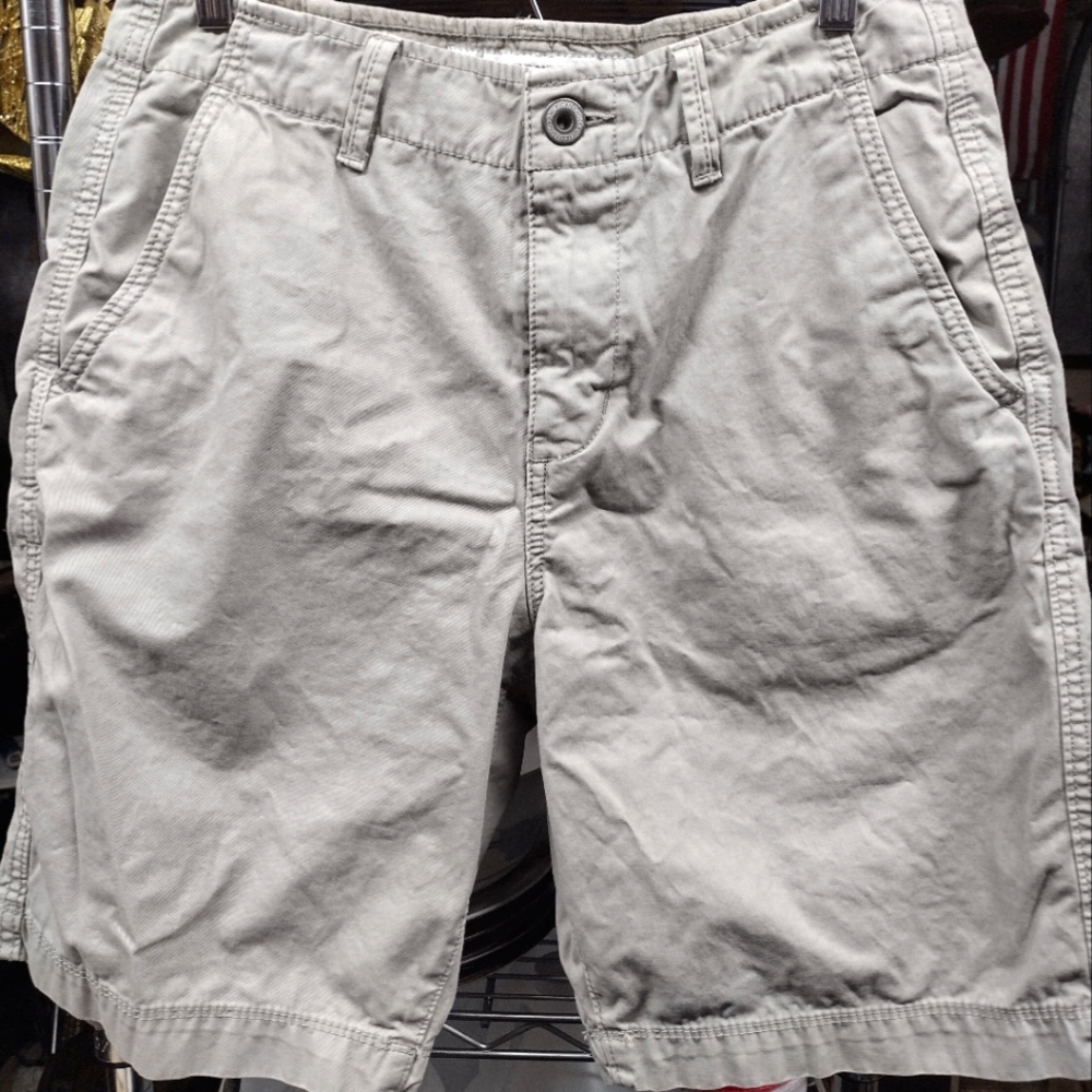 American eagle outfitters khaki shorts beige size 32